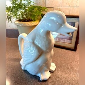 White Duck Pitcher / Vase